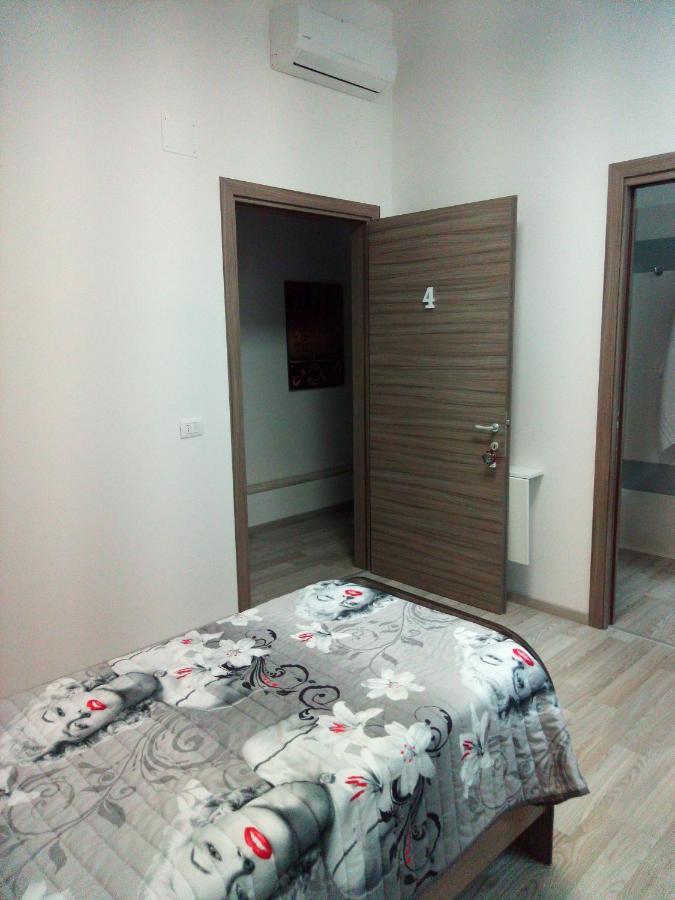Mary Affittacamere Comiso Exterior foto