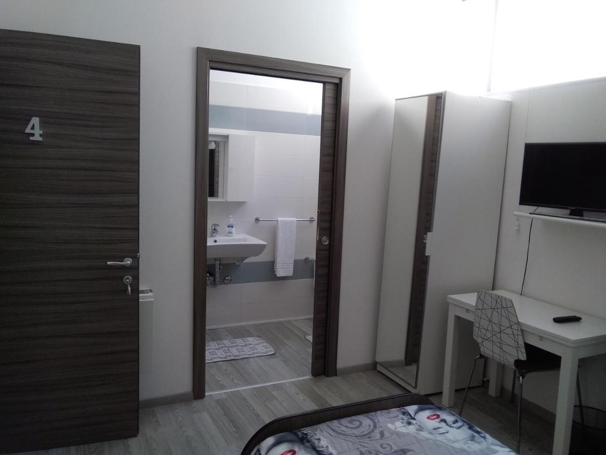 Mary Affittacamere Comiso Exterior foto